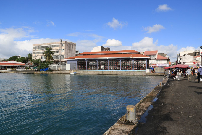 Bruit de travaux portuaires en Guadeloupe